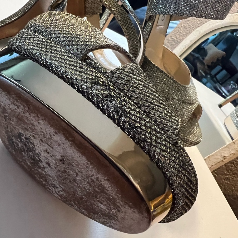 Jimmy Choo GOLD heels 38 - Picture 5 of 6